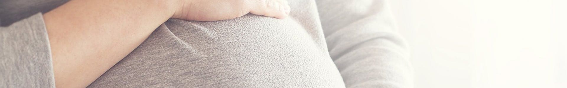 Pregnant woman - surrogacy & immigration